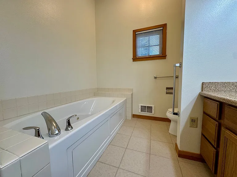 1311 Village Loop — Photo 15