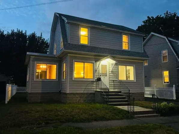 15 Rudman Road, Portland, ME 04102