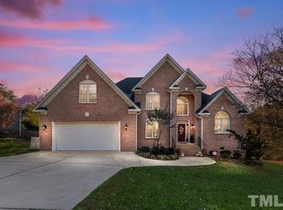 5745 Brushy Meadows Dr, Fuquay Varina, NC 27526