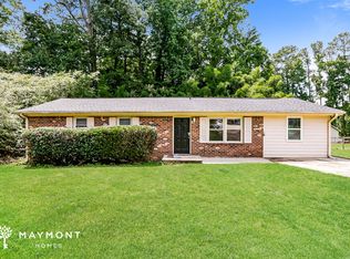 4590 Ridgeview Dr, Powder Springs, GA 30127