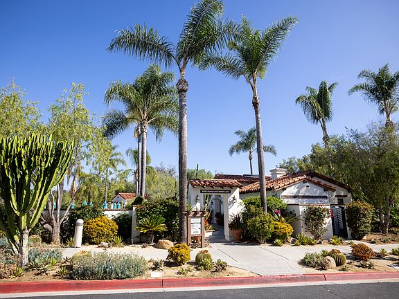 3rd image of 3209 Rancho Reata