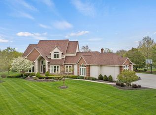 1527 Sycamore Hills Pkwy, Fort Wayne, IN 46814