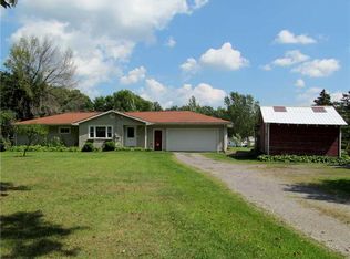 110 Mitchell Rd, West Middlesex, PA 16159