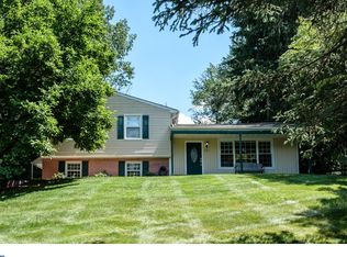 137 Beechwood Rd, Newtown Square, PA 19073