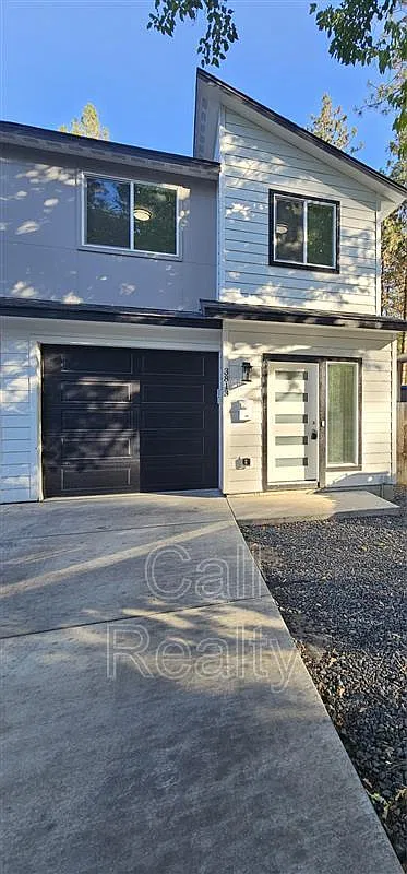 3 bed, 2.5 bath, 1522 sqft, $1,845 — Photo 1
