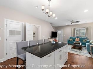 418 N Donahue Dr, Auburn, AL 36832