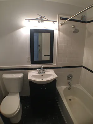Rented by Newcastle Realty Services | media 16