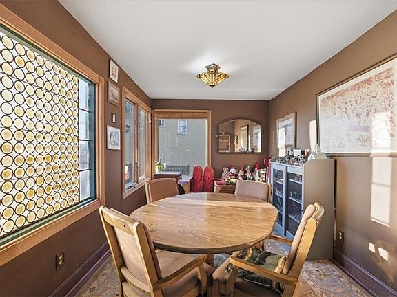 5th image of 1619 Jefferson St