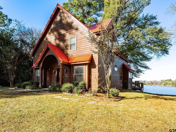 211 County Road 3119, Jacksonville, TX 75766