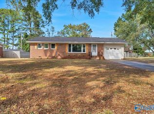 1318 Sheraton St SE, Decatur, AL 35603