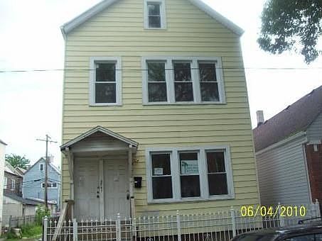 1st image of 4741 S Hermitage Ave