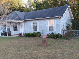 199 Moore Ln, Dowelltown, TN 37059
