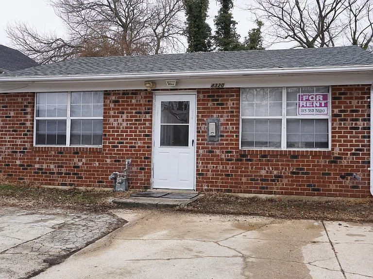 4320 Monroe St — Photo 1