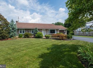 841 Park Rd, Blandon, PA 19510