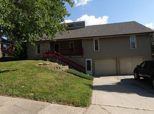 501 NW 65th Ter, Kansas City, MO 64118