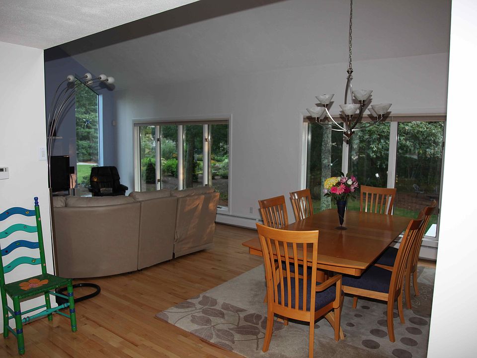 1st image of 4 Mulberry Ct
