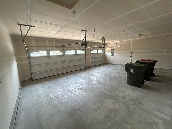 2nd image of 6015 N Jericho Rd