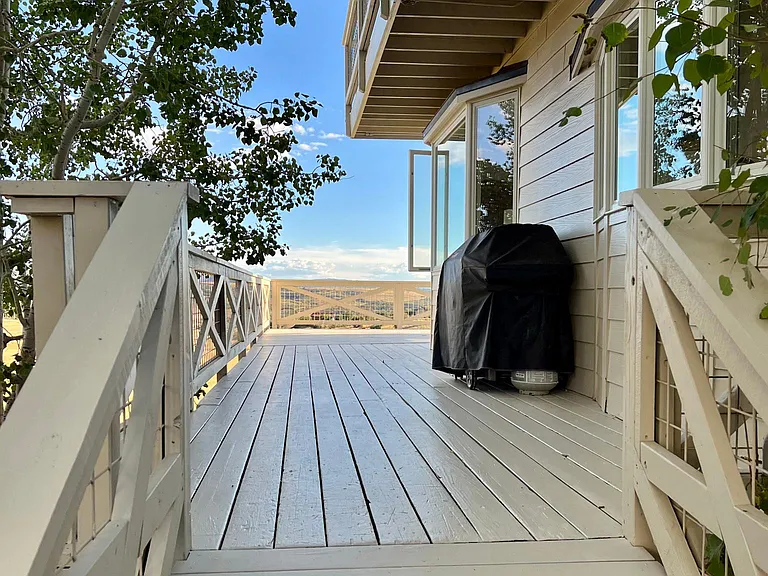 side porch