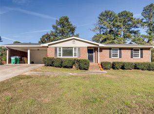 398 Puckett Ter, Lilburn, GA 30047