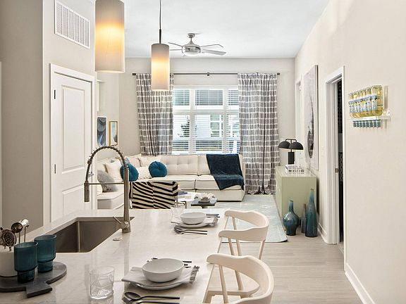 Open Concept Floor Plans for Kitchen and Dining Areas