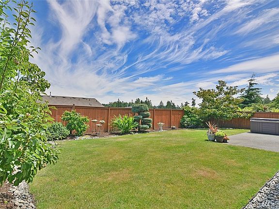 4th image of 20932 Nordby Dr NW