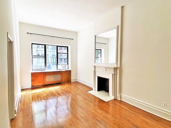 4th image of 325 W 87th St #2F