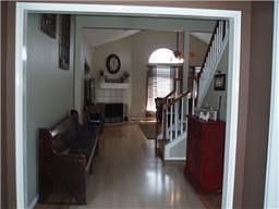 2nd image of 3250 Lee Cir