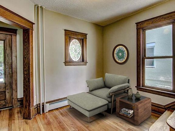 4th image of 1323 Minnehaha Ave W