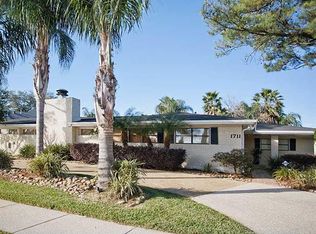 1711 Robert E Lee Blvd, New Orleans, LA 70122