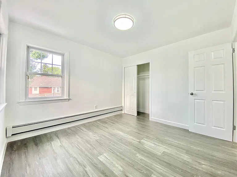 225 Locust Ave #2 — Photo 20