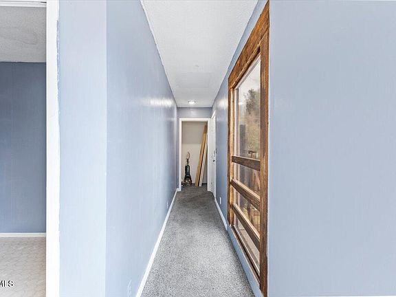 4th image of 2728 E Center St #C