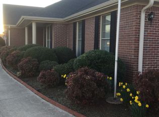 1845 Jordan Rd, Huntsville, AL 35811