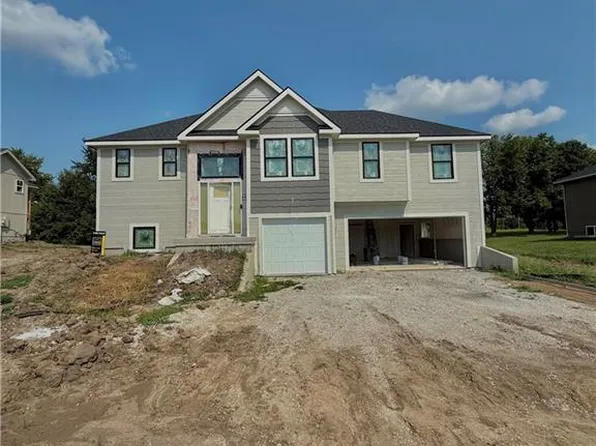12406 Morgan St, Excelsior Springs, MO 64024