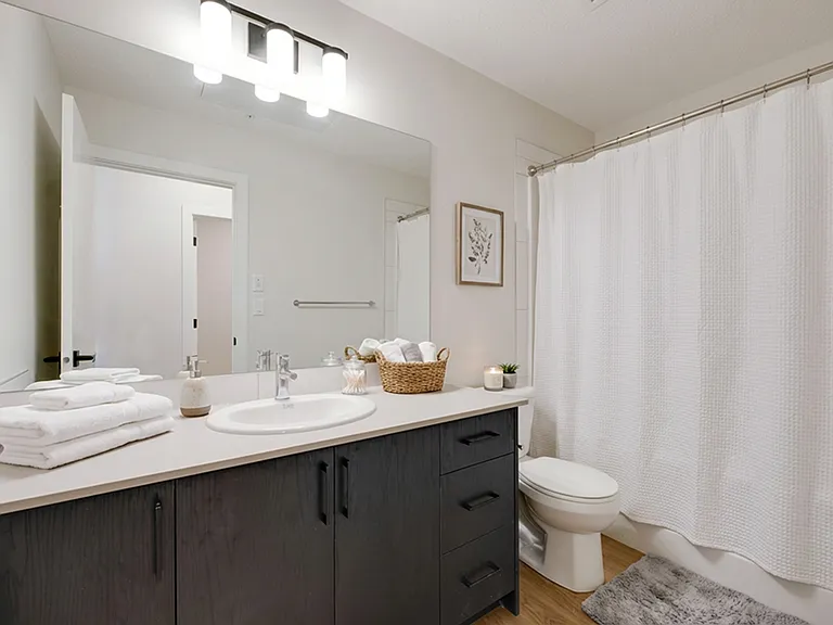 260 S Point Sq SW — Photo 26