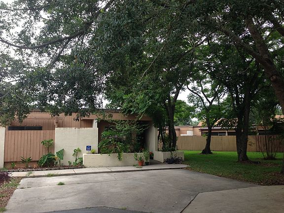 3rd image of 2373 Flamingo Way