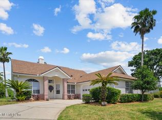 12519 Saint Martins Dr S, Jacksonville, FL 32246