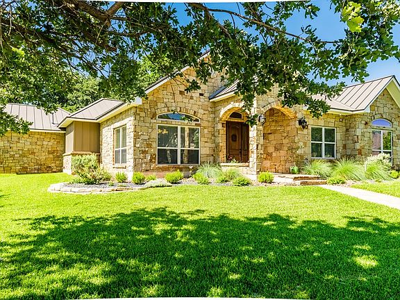 2nd image of 2144 Hedgestone
