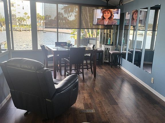 5th image of 820 Osprey Ct #340