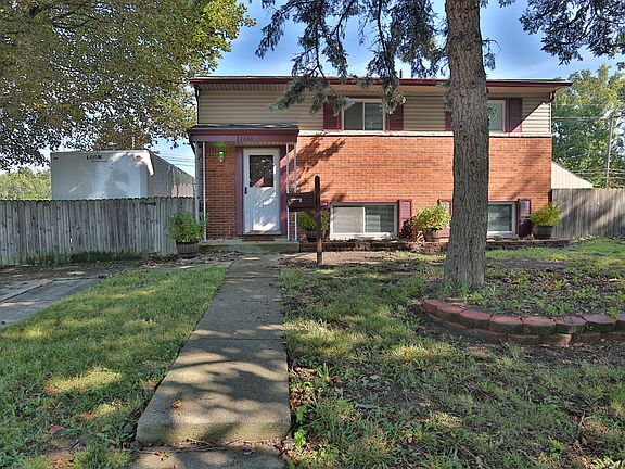 2nd image of 22660 Candace Dr