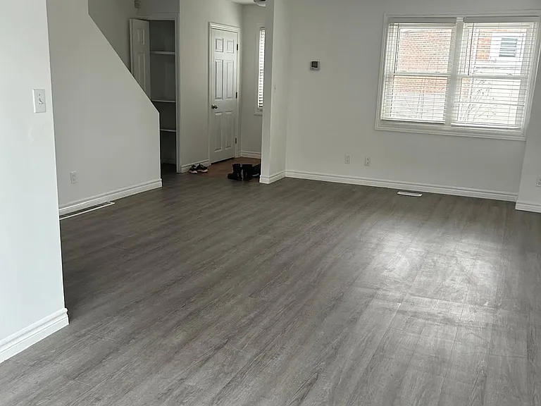 420 Pioneer Dr #3 — Photo 7