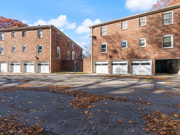 5th image of 4058 Massie Ave APT 4