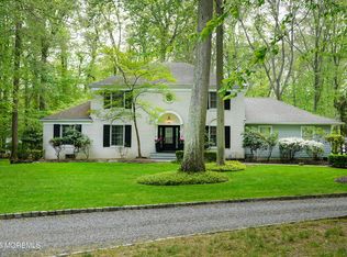 105 Tallwood Ln, Lincroft, NJ 07738
