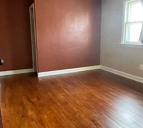 3rd image of 2209 N Bartlett Ave #A