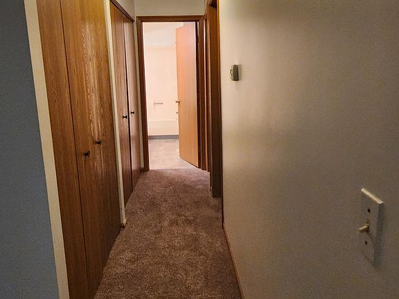 5th image of 858 E Saint Johns St #14