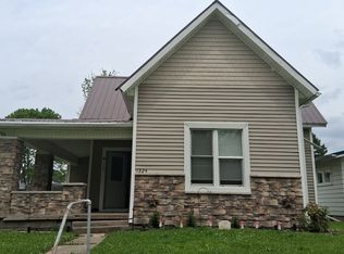 1224 E State St, Huntington, IN 46750