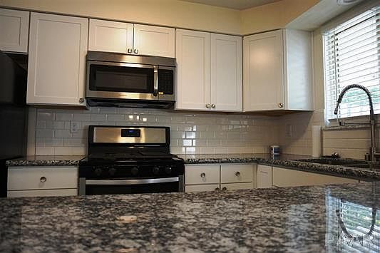 4th image of 6003 N Imperial Dr