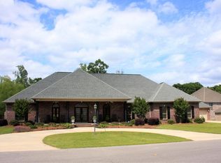 102 Morrell Cir, Hattiesburg, MS 39402