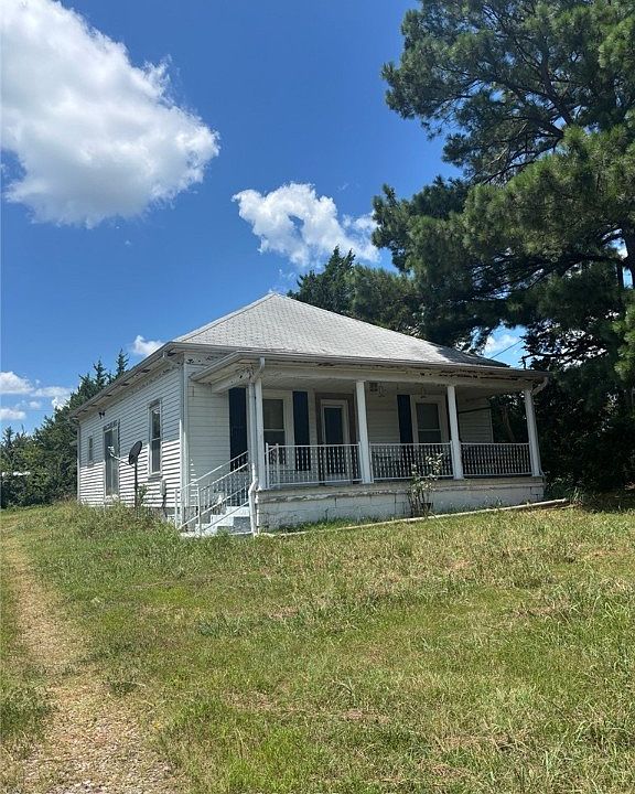 1st image of 24816 Calhoun Rd