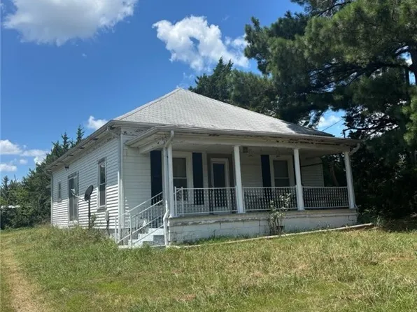 24816 Calhoun Rd, Shady Point, OK 74956