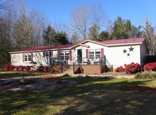 281 Drake Rd, Donalds, SC 29638